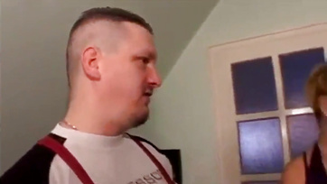 Młody specjalista dokładnie ruchał babcię z Budapesztu w dupę Thumb