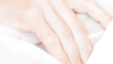 Łysy facet ruchał małą, biuściastą MILF-ową szmatę jak szalony Thumb