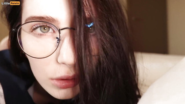 Mój chłopak niespodziewanie mnie przeleciał, gdy wylegiwałam się na łóżku Thumb