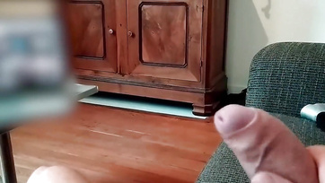Ponieważ moja zboczona macocha właśnie miała owulację, musiałem jej wejść w dupę sperma Thumb