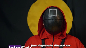 Duża dupa brazylijskiej laski ostro ru*chana w grze w kalmary przez napalonych karłów Thumb