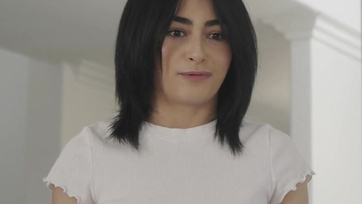 Moja przyrodnia siostra była zazdrosna po tym, jak przeleciałem jej najlepszą przyjaciółkę, a potem musiałem ją też przelecieć Thumb