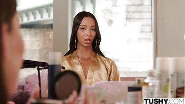 Już ssała tego właściwego w pracy, jej chłopak i ostro ruchała ją w dupę Strona główna Thumb