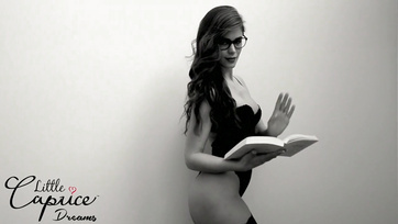 Poderwałem gorącą blondynkę z Niemiec na ulicy w Pradze i ruchałem ją w cipkę Thumb