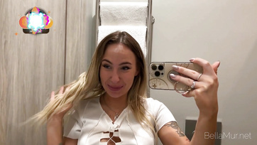 Ruda suka ruchała swojego chłopaka na oczach swoich koleżanek, a potem zjadła też cipkę swojej dziewczyny Thumb