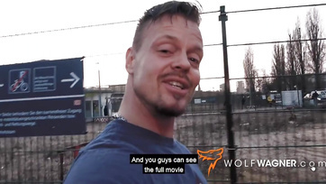Po przekłuciu cipki, niemiecka MILF z dużymi cyckami zaproponowała jej również randkę z jej odbytem Thumb